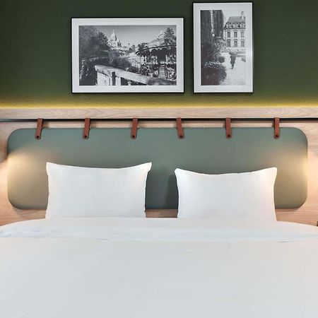 กัมปานีเล มาร์น ลา วายี บุสซี แซ็ง ฌอร์ช Hotel ภายนอก รูปภาพ