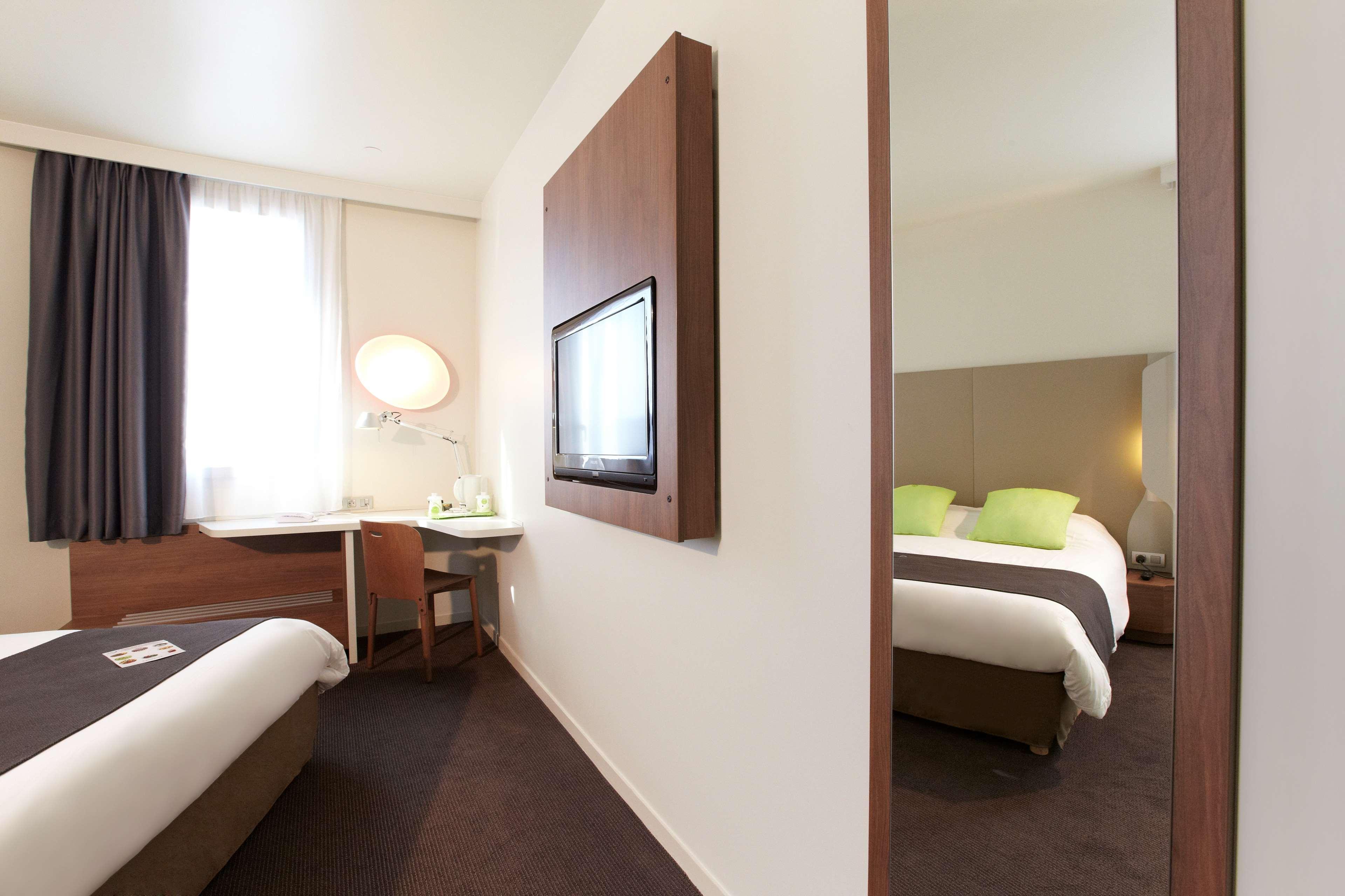 กัมปานีเล มาร์น ลา วายี บุสซี แซ็ง ฌอร์ช Hotel ภายนอก รูปภาพ