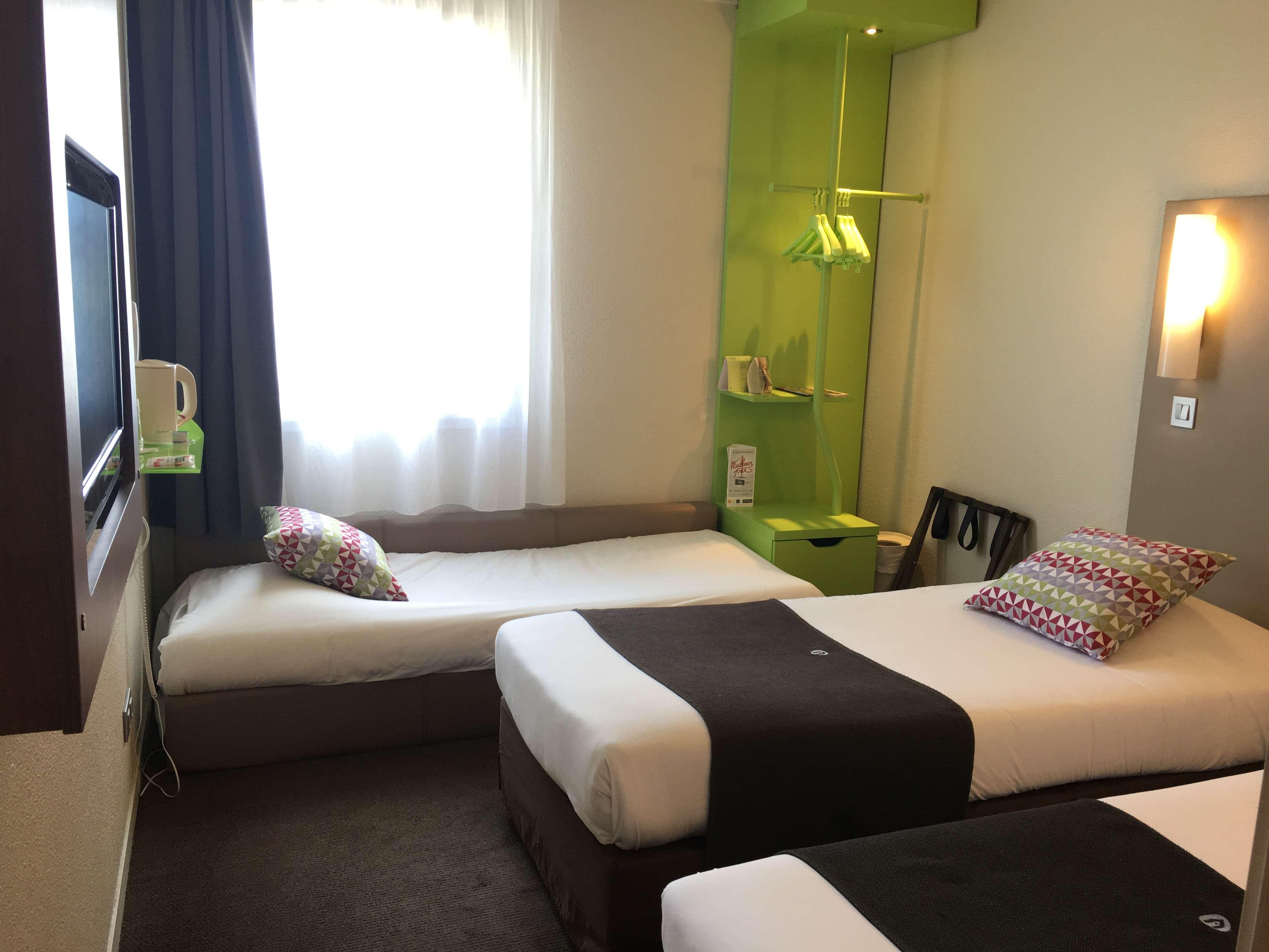 กัมปานีเล มาร์น ลา วายี บุสซี แซ็ง ฌอร์ช Hotel ภายนอก รูปภาพ