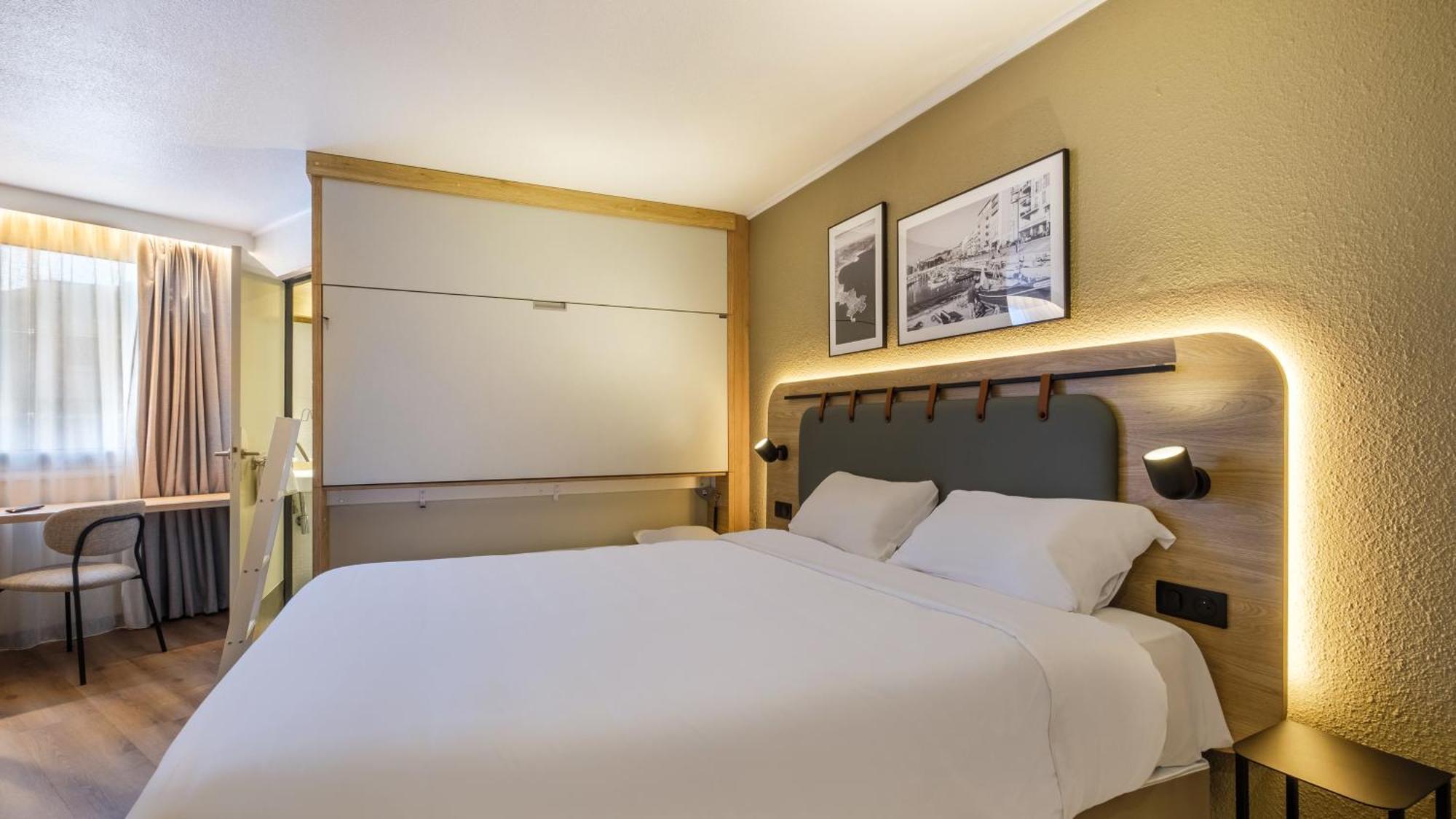กัมปานีเล มาร์น ลา วายี บุสซี แซ็ง ฌอร์ช Hotel ภายนอก รูปภาพ