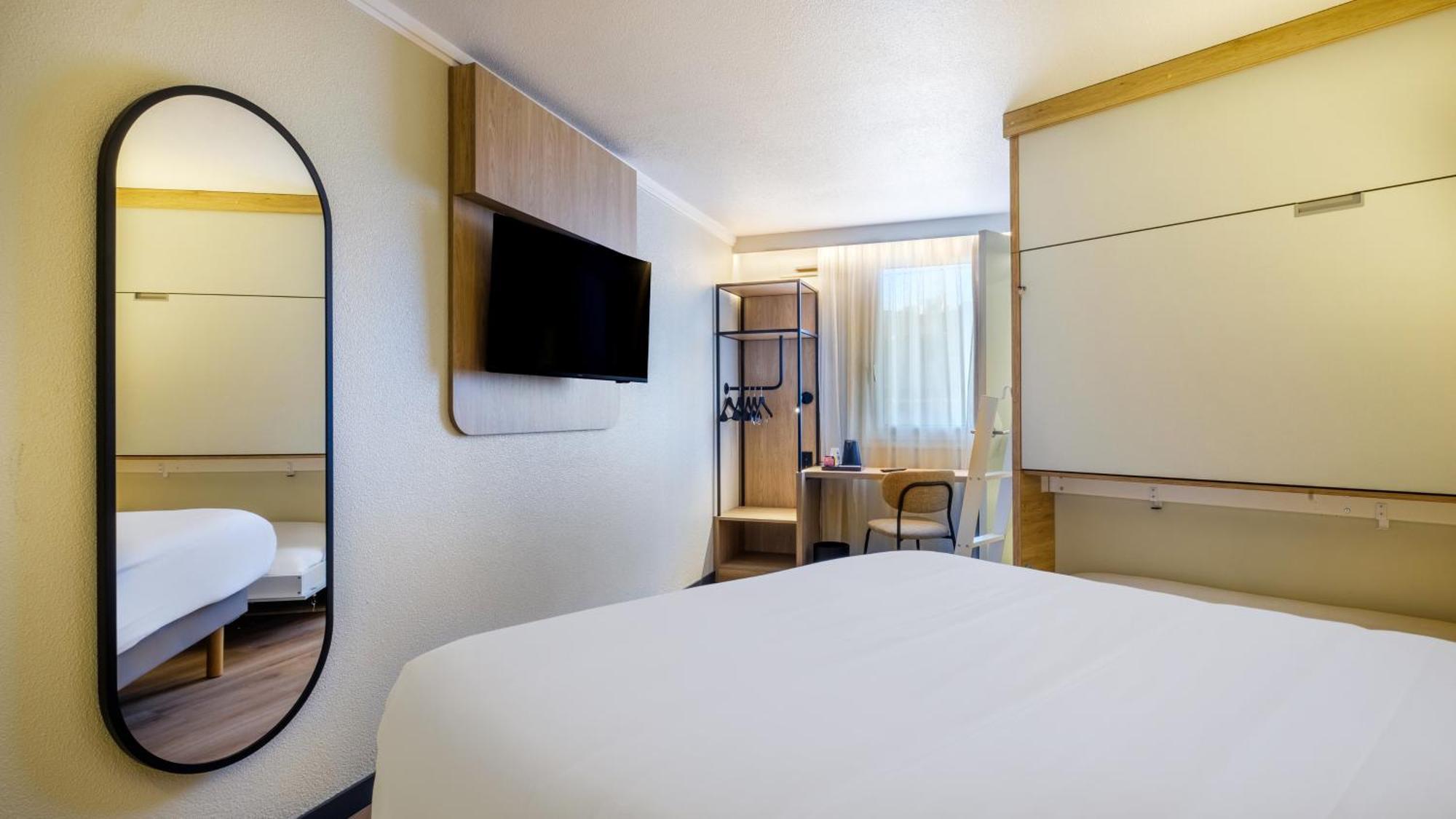 กัมปานีเล มาร์น ลา วายี บุสซี แซ็ง ฌอร์ช Hotel ภายนอก รูปภาพ